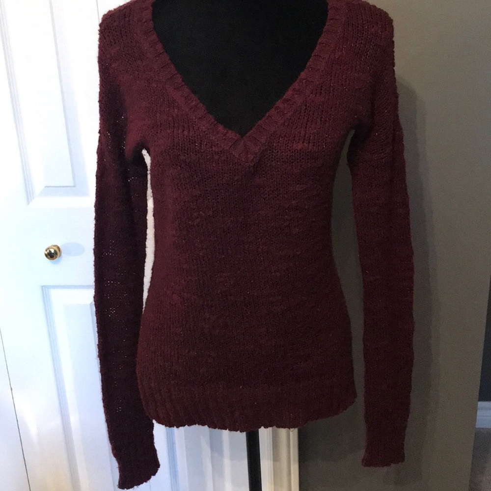 American Eagle sweater